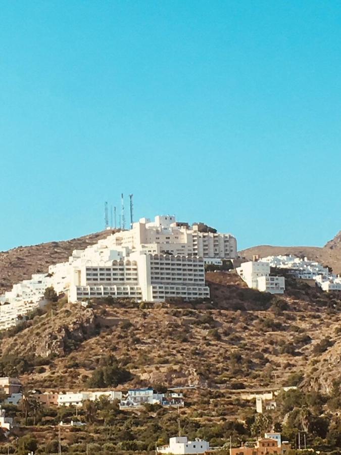 2 Bedroom With Sea Views Appartement *